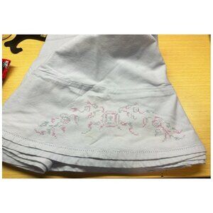 Embroidered Round Light Blue Linen Look Tablecloth No ID for ~52" round + 6-1/2"